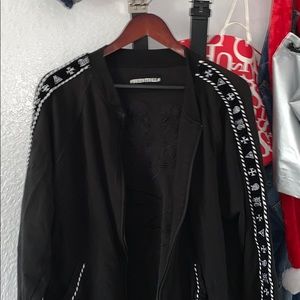 Pacsun - beentrill sweater !